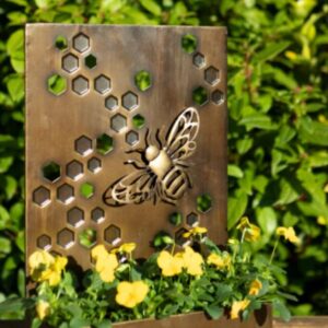 London Ornament Bee Wall Planter