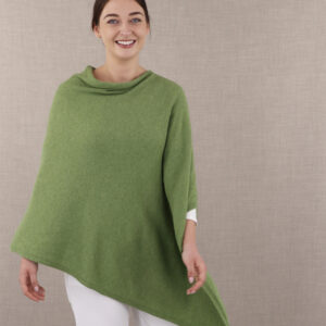 Classic Cashmere Blend Poncho/Verdant Green