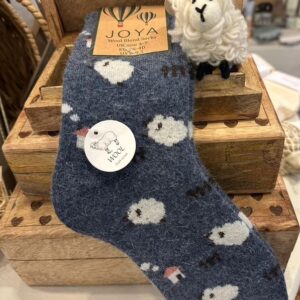 Wool blend socks with Sheep design