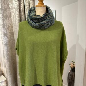 Cashmere Blend Geo Snood/ Verdi Green/Ultra Violet/ Peacock