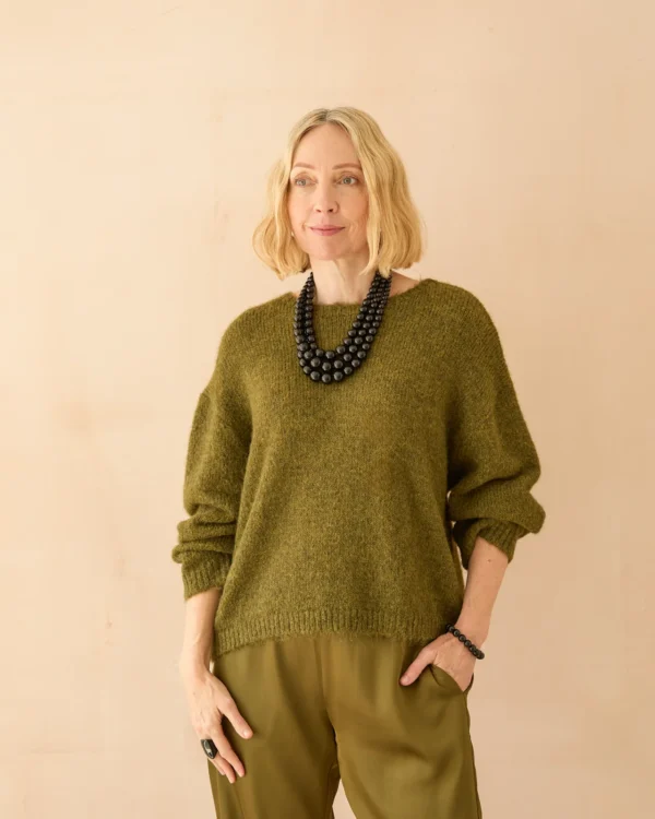 Chalk Phoebe jumper moss